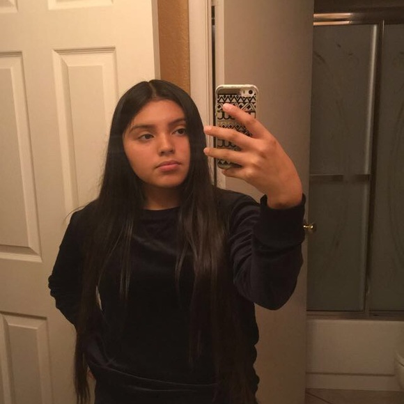 Meet your Posher, Aixia - Picture 1 of 1